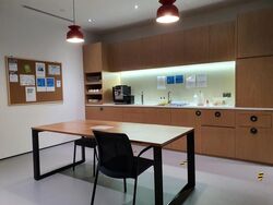 Gordon Industrial Building (D14), Office #451009371